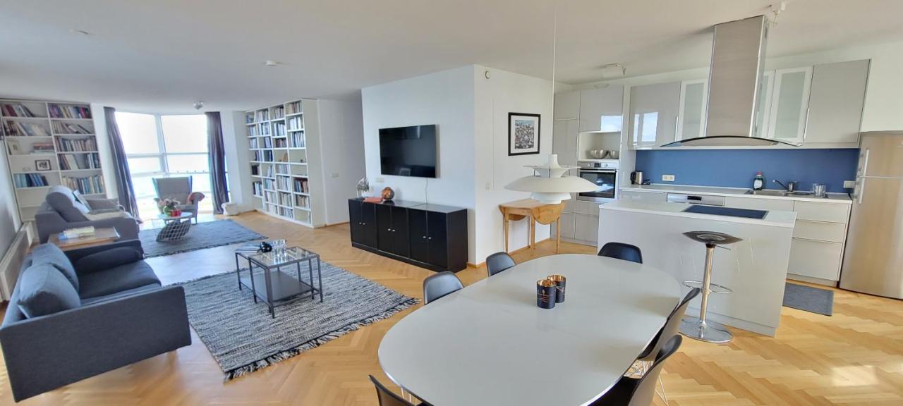 Ocean View Apartment In Downtown Reykjavík Exteriör bild