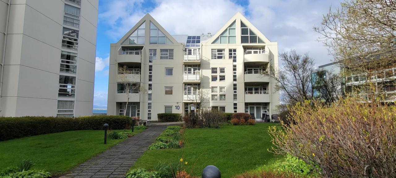 Ocean View Apartment In Downtown Reykjavík Exteriör bild